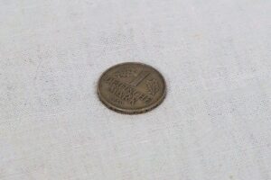 少額投資のSNS DM勧誘をブロックしていいのか？