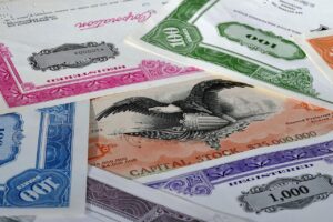 ETFを使った少額投資のスマホでの買い方は？